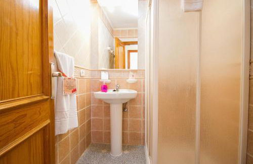 Ona los Claveles - Foto 36