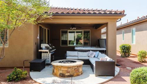 Paradise Village at Zion 28 Private Hot Tub, Outdoor firepit, and Community Pool - Foto 3