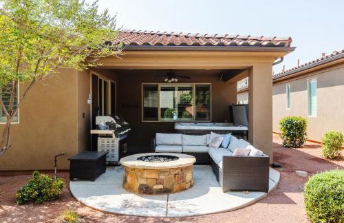 Paradise Village at Zion 28 Private Hot Tub, Outdoor firepit, and Community Pool - Foto 3