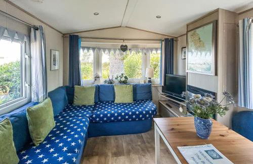 The Bolt Hole - Photo 4