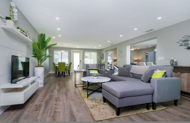 Villa Capri - Waterfront Retreat With Heated Pool - Foto 10