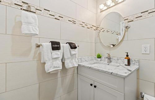 Elegant Urban Retreat in the Heart of Center City - Foto 17