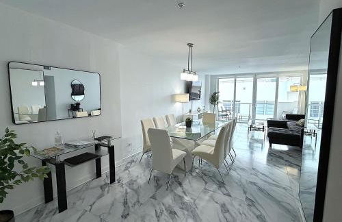 Oceanfront Luxury Miami Escape Pool&Gym - Foto 3