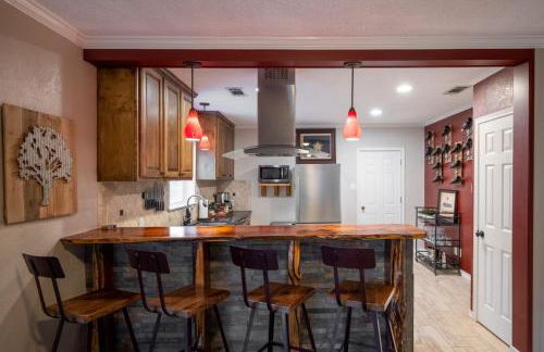 Ol Sarge Retreat Outdoor Amenities Cozy Charm - Foto 9