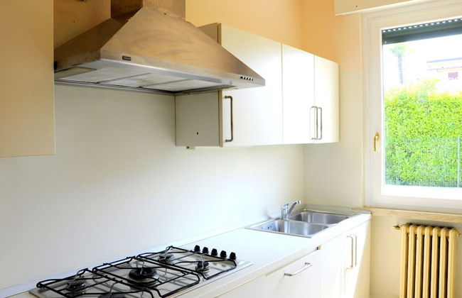 Near the Harbour and Sandbeach of Pacengo di Lazise - Foto 8