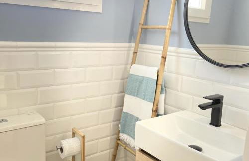 CD-Dúplex, elegante dúplex, céntrico, terraza espectacular, barrio tranquilo - Photo 10