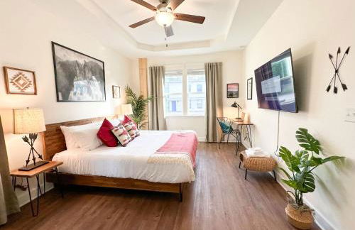 The Prairie Suite Newly Built Upscale Central - Photo 33