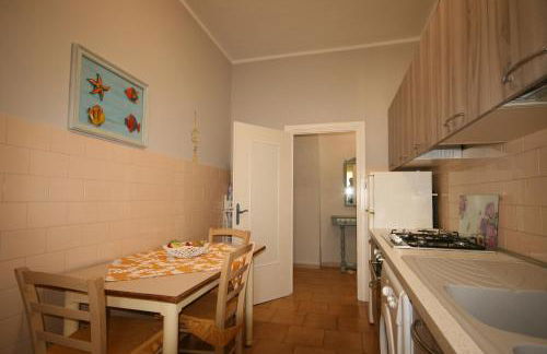 A pochi passi dal mare con bellissima vista - Foto 9