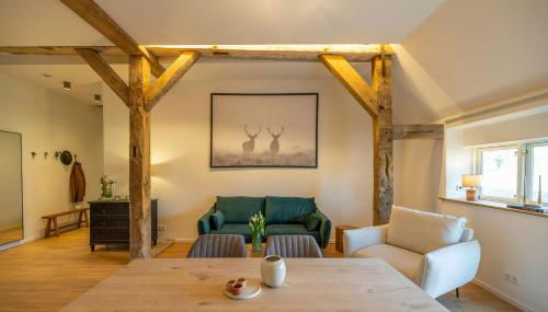 Relax In A Thatched Barn With A Sauna - Foto 5