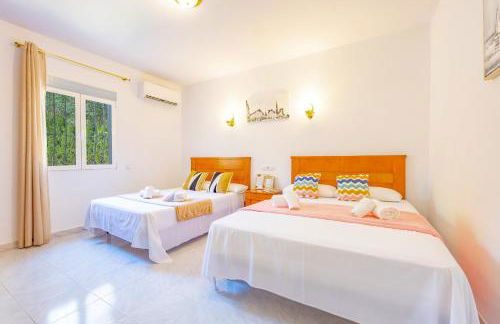 Villa Inia - PlusHolidays - Photo 24