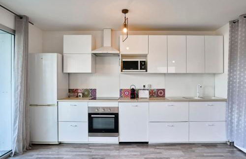 Appartement proche métro & 2 balcons + parking - Foto 12