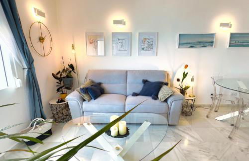 Skol 438 Super One-bedroom Apartment with Sea Views - Photo 2