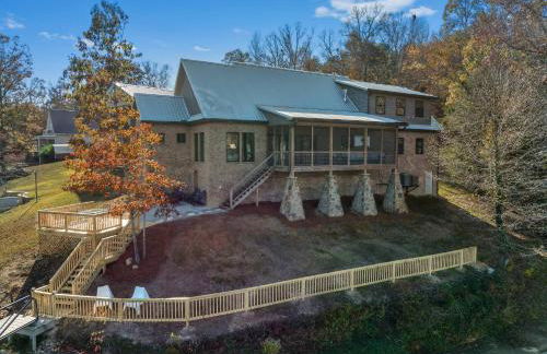 Views! Dock, Water, Game Room, Kids Room! - Foto 21