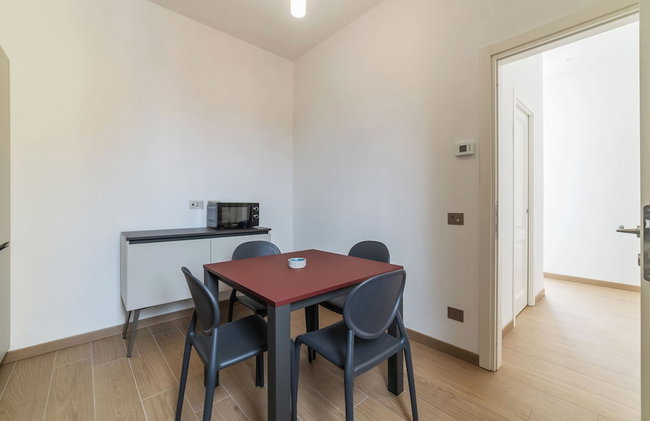 JOIVY Exclusive 2-Bedroom Villa with Private Garden - 5 minutes from the Colosseum - Photo 63