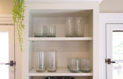 The Knocking Bird- Mins to CLE Clinic - Foto 37