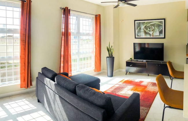 Suite Tangerine Classy Conveniently Located - Foto 1