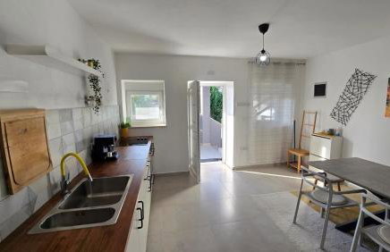 Apartment Sunrise, coastal Istra, Pula Duga Uvala Pavićini - Photo 25