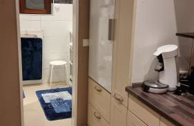 Basecamp 60 am Waldrand - für Gruppen Familien Monteure - helles 2-Zimmer-Souterrain - Frankfurt, Hanau, Gießen - kostenlose Parkplätze - Foto 35