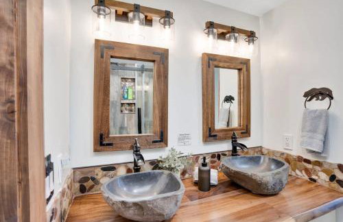 The Mighty Sycamore Treehouse at Treetop Escapes - Foto 28