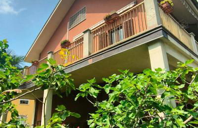 La Magnolia - Photo 1