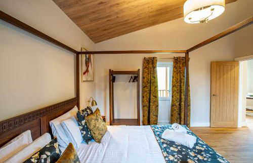 Breckland Lodge 4 with Hot Tub - Foto 3