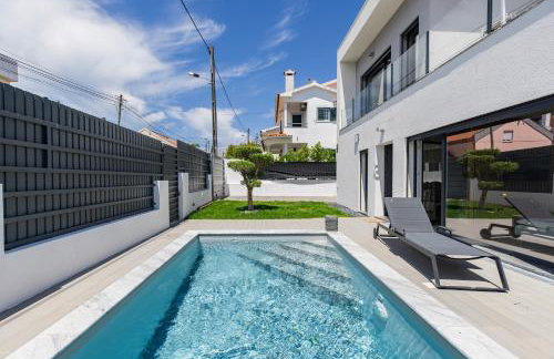 Poolside oasis by Caparica beach - Foto 1