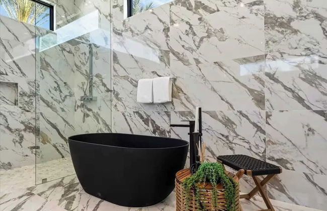 Sleeps 20 7-bedroom Villa w/ Pool, Putting Green & Hot Tub Bravo Villa #11 by Avantstay - Foto 46