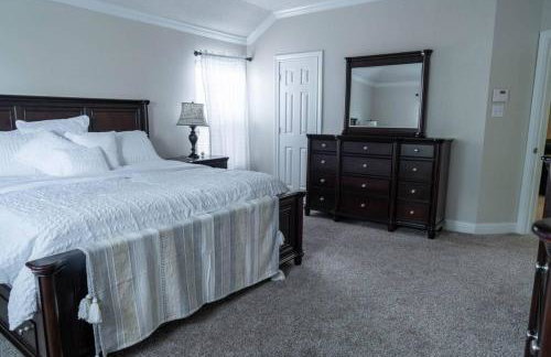 ~~ Big Family Home near 99 / i10 / kid friendly~~ - Foto 22