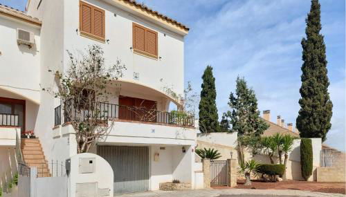 3 Bedroom Cozy Home In Peñíscola - Photo 2