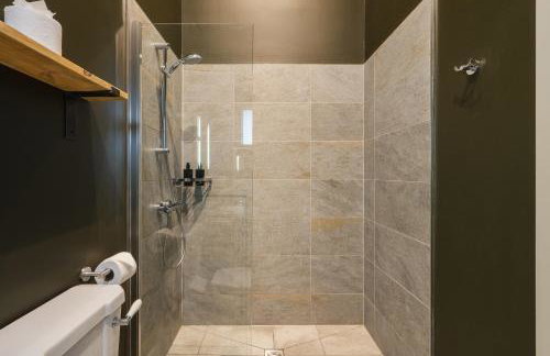 Bears Den - Photo 22