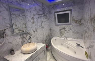 CHANIOTI LUXURY FIRST LINE BY MAKHOMe - Foto 10