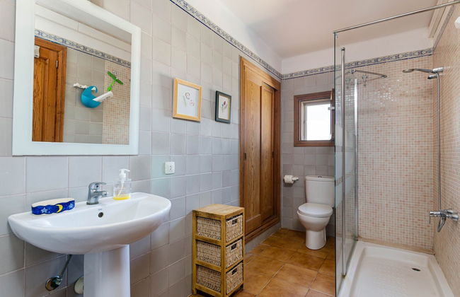 Holiday Home Near Maria de la Salut Town - Photo 28