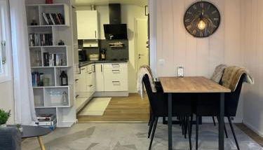 Marla am See - Foto 1