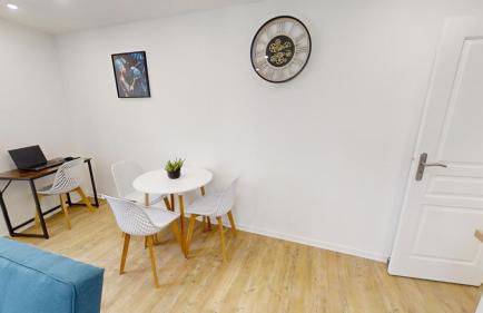 Résidence Calme au Bord de Seine à Melun avec Jardin Terrasses et vue sur la Seine - Foto 11