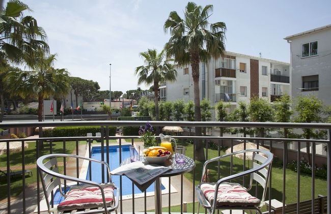 Velor Apartments - Photo 25