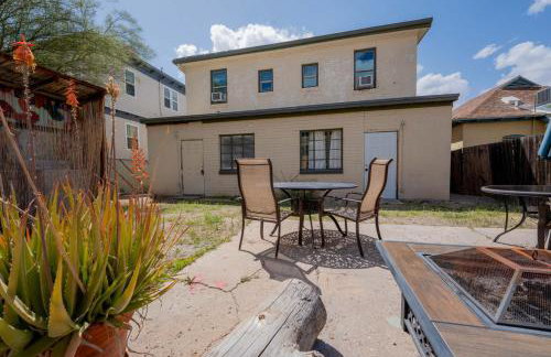 Bloom and Relax Historic 1BR in Downtown - Foto 16