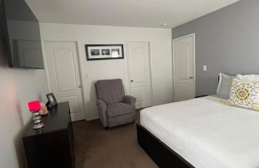 Beautiful 2 story home 20 minutes from the strip - Foto 27