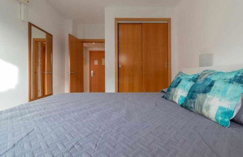 Apartamento 303 junto a la playa piscina y parking - Foto 22
