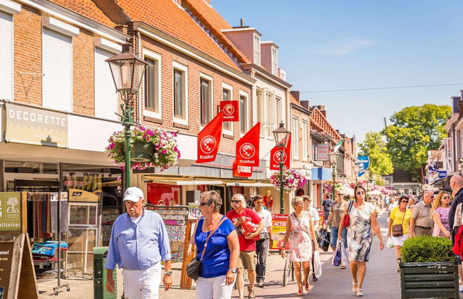 Hostel in Nieuwvliet Near the Beach - Photo 23