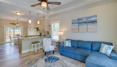 Charming Ocean Isle Beach Home about 1 Mi to Beach! - Foto 2