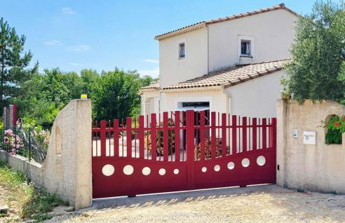 Beautiful Home In Mejannes-Le-Clap - Photo 10