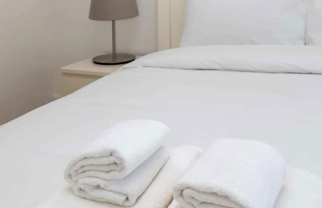 Spacious & Welcoming 4BD House - Kennington - Foto 5