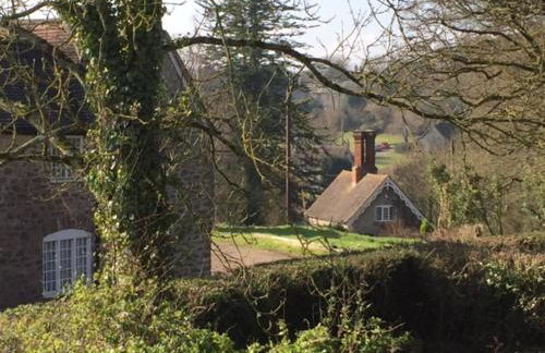 Bittles Cottage - Photo 10