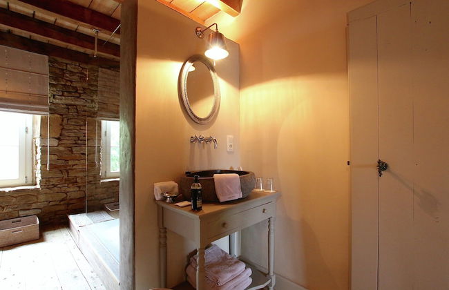 Unique Holiday Home in Virton with Hot Tub - Foto 22