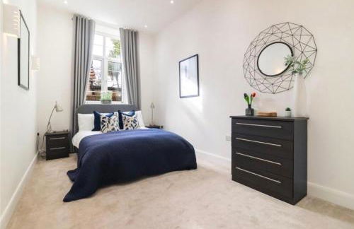 2 Bed, parking, 22mins-Central London, 15mins-LHR - Photo 9