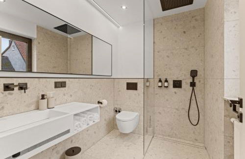 1-2 Personen - Parkplatz - Fahrradgarage - Zentrum - Küche - Balkon - Klima - Foto 18