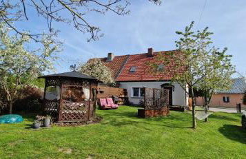 Dom nad rzeką Legą - Foto 1