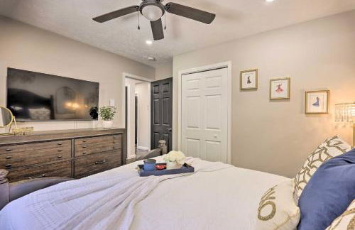 Fire Pit and Furnished Deck Serene Tobyhanna Escape - Foto 19