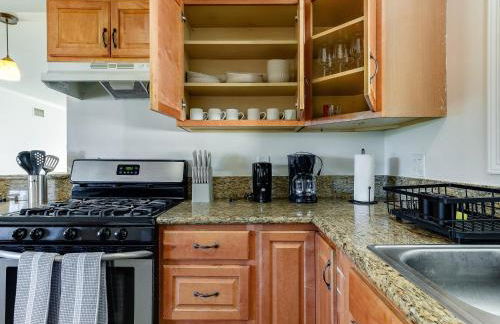 5 Bedroom Charmer in Granada Hills - Foto 27