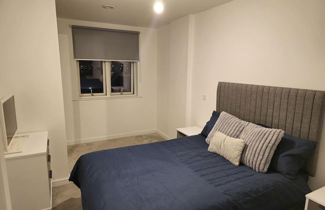 Luxurious 2-bed Haven in the Heart of Barking - Foto 10